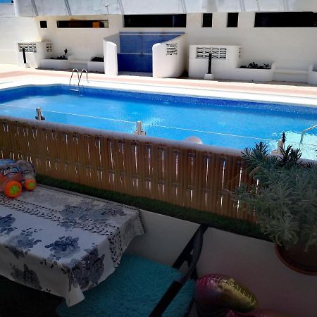 Ben'Sholidayflat Ideal For Families Groups And Couples Terrace Solarium Wi-Fi Netflix Smart Tv เอลเมดาโน ภายนอก รูปภาพ