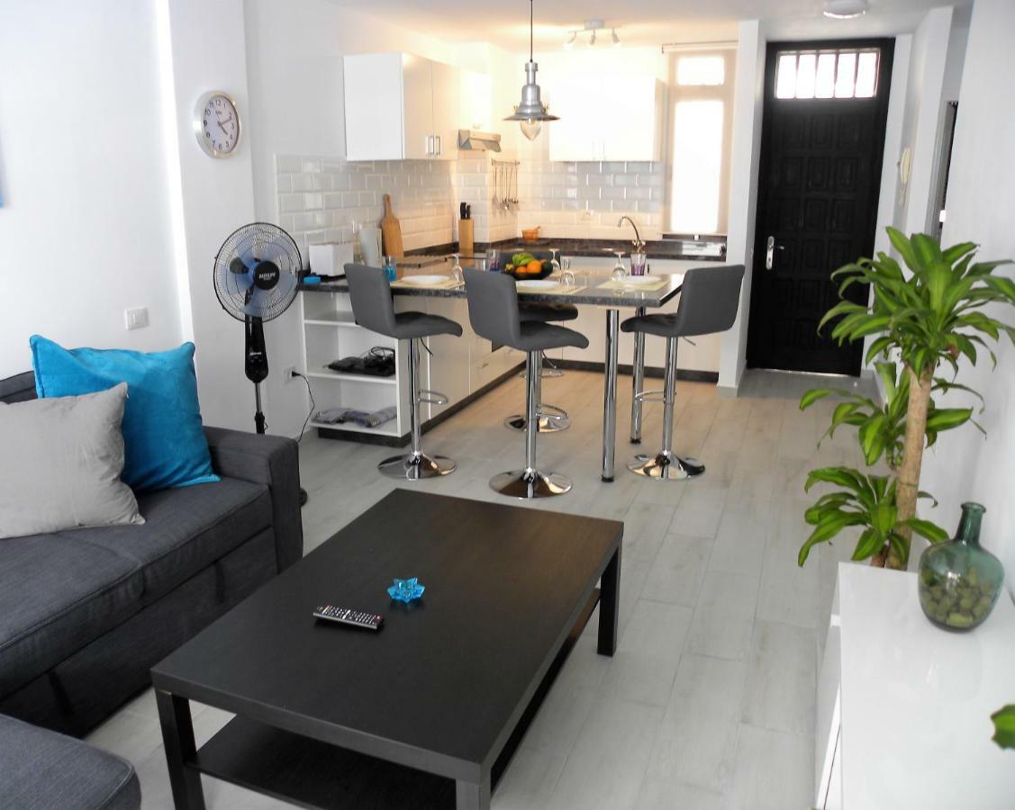 Ben'Sholidayflat Ideal For Families Groups And Couples Terrace Solarium Wi-Fi Netflix Smart Tv เอลเมดาโน ภายนอก รูปภาพ