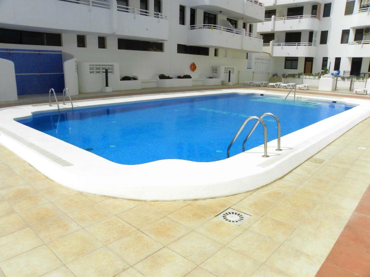 Ben'Sholidayflat Ideal For Families Groups And Couples Terrace Solarium Wi-Fi Netflix Smart Tv เอลเมดาโน ภายนอก รูปภาพ